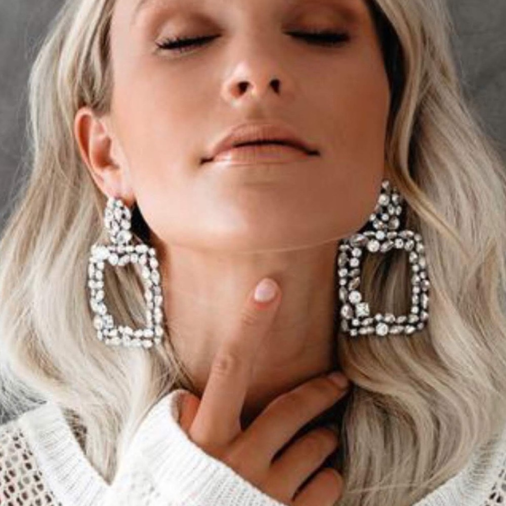 Vici Statement Earrings NEW